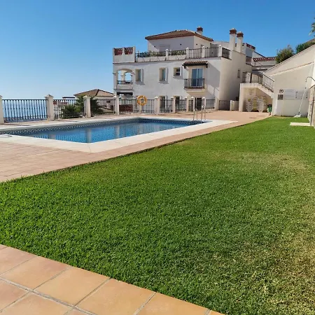 Elegant With Fantastic Views At The Of Calahonda Appartement