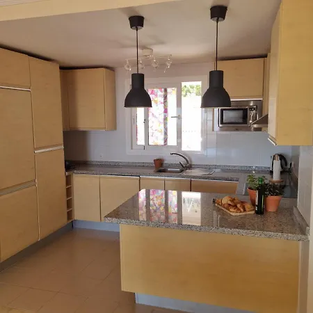 Elegant With Fantastic Views At The Of Calahonda Sitio de Calahonda