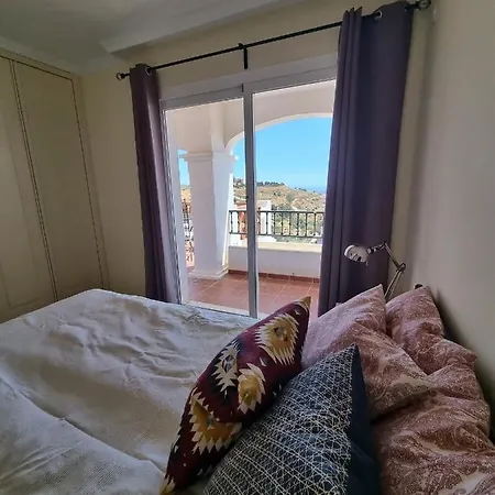Elegant With Fantastic Views At The Of Calahonda Apartment Sitio de Calahonda