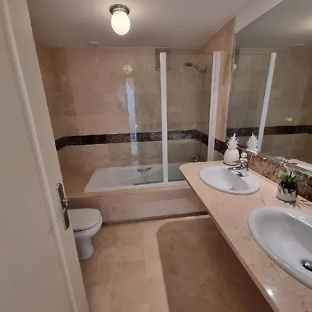 Apartment Elegant With Fantastic Views At The Of Calahonda